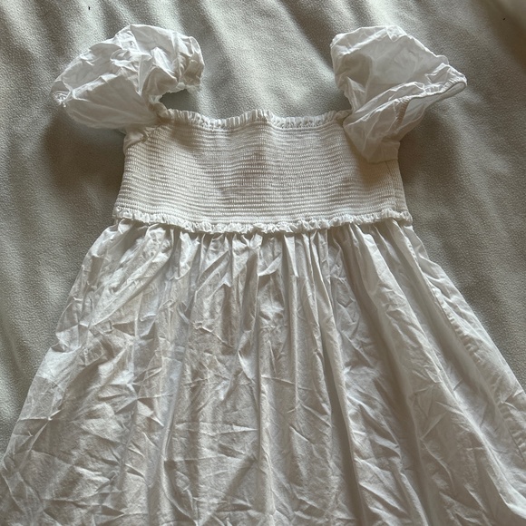 White aritzia dress - Picture 1 of 3
